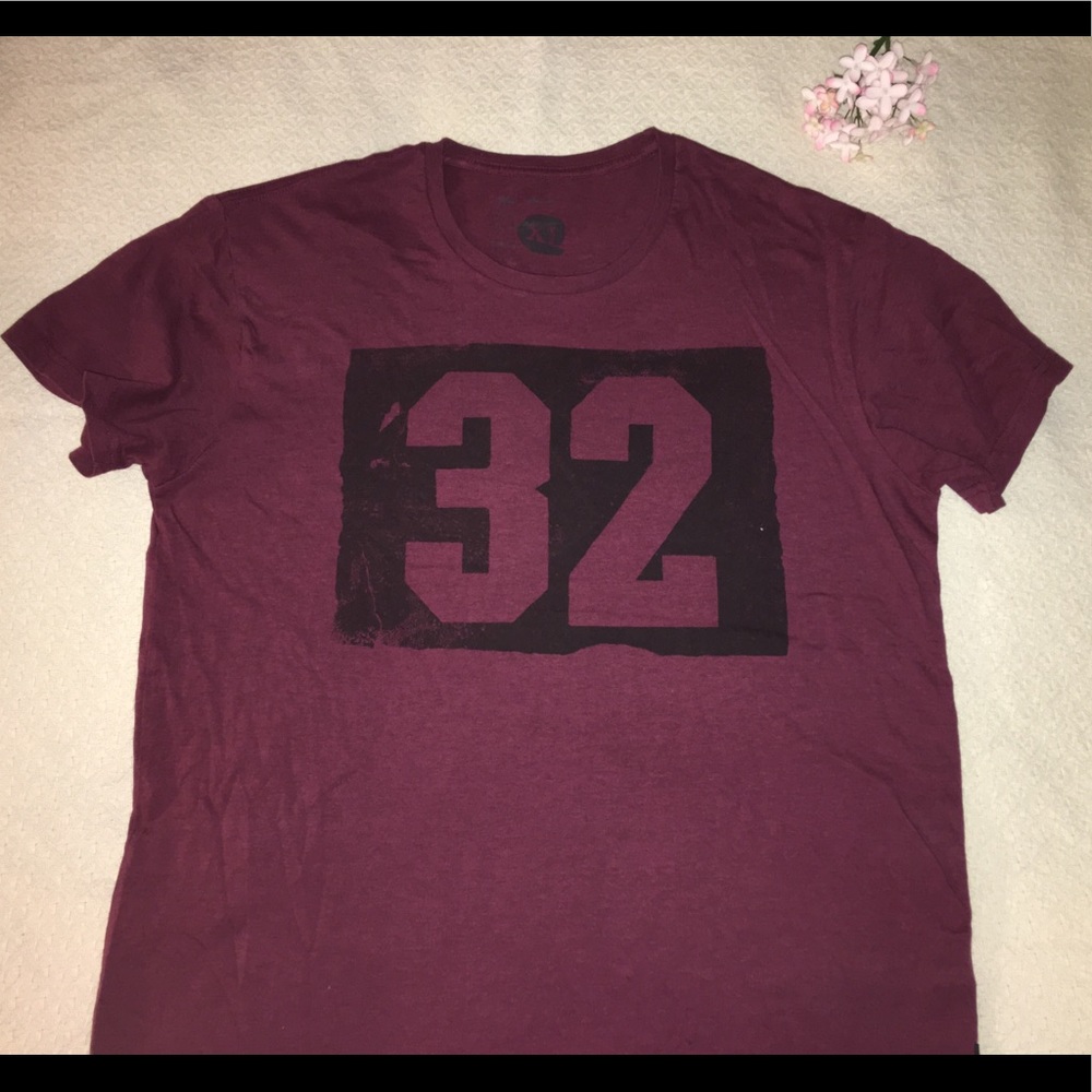 Fun number print tee shirt